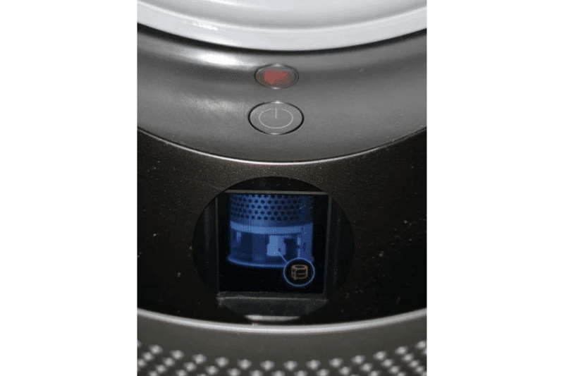 Das Symbol für den Tiefenreinigungs-Zyklus wird auf dem Display vom Dyson Pure Humidify + Cool PH01 Luftreiniger, Luftbefeuchter und Ventilator angezeigt.